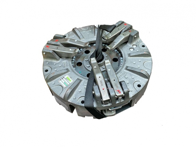 1013789 KOMPLE DEBRİYAJ 8 PAD Z 24 ZF