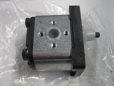 87725756 HYDRAULIC PUMP